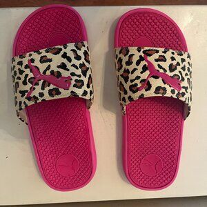 Puma pink leopard pront slides big kids size 6